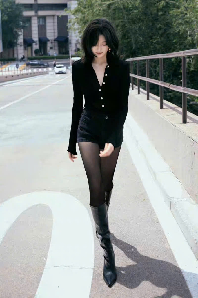 Áo thun Sel-Portrait cổ bẻ dài tay khuy trước
