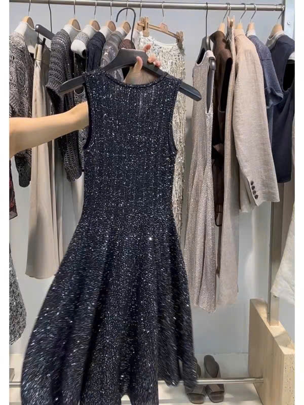 Váy len dệt ALAIA maxi đính hạt bling 2 màu