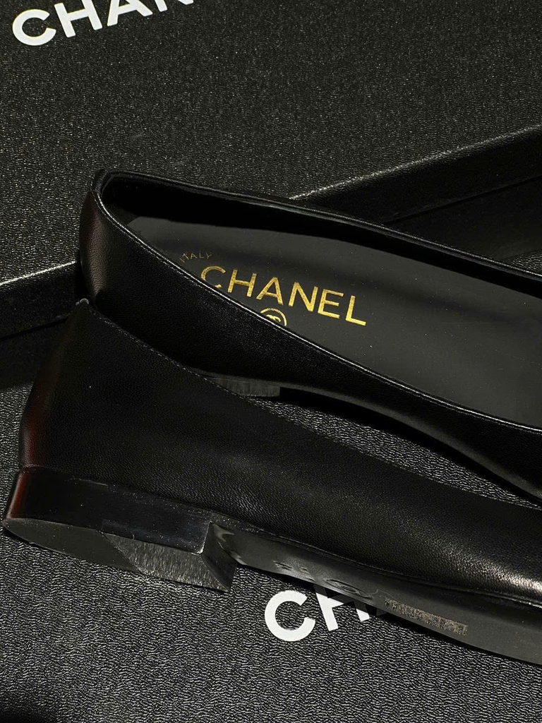 Giày búp bê Chanel Hoa Trà