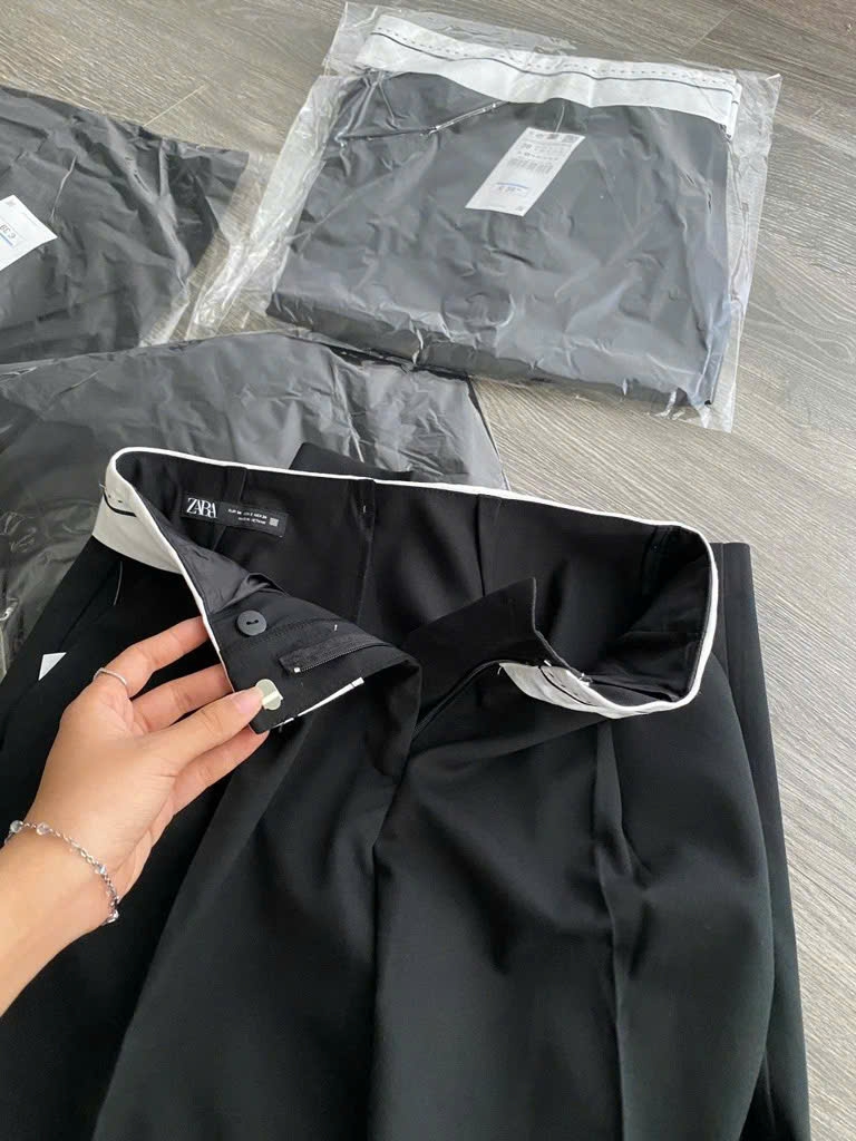 Quần Zara cạp trắng
