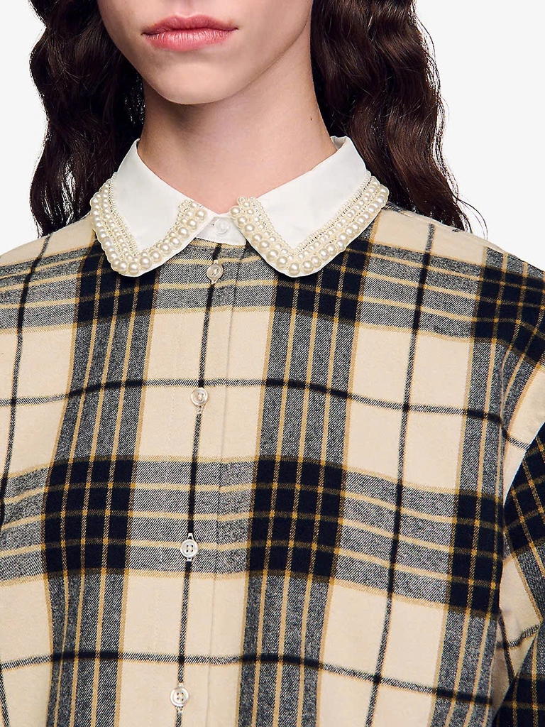 Sơ mi cotton kẻ caro viền bất đối xứng