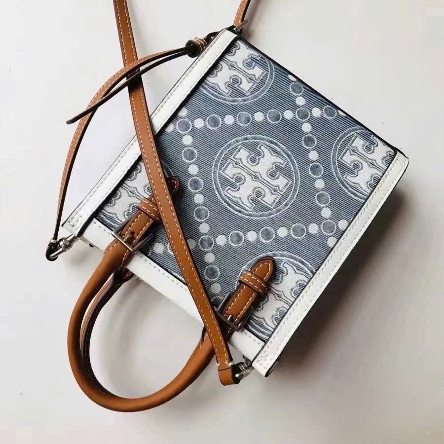 Túi Tory Burch pocket monogram denim