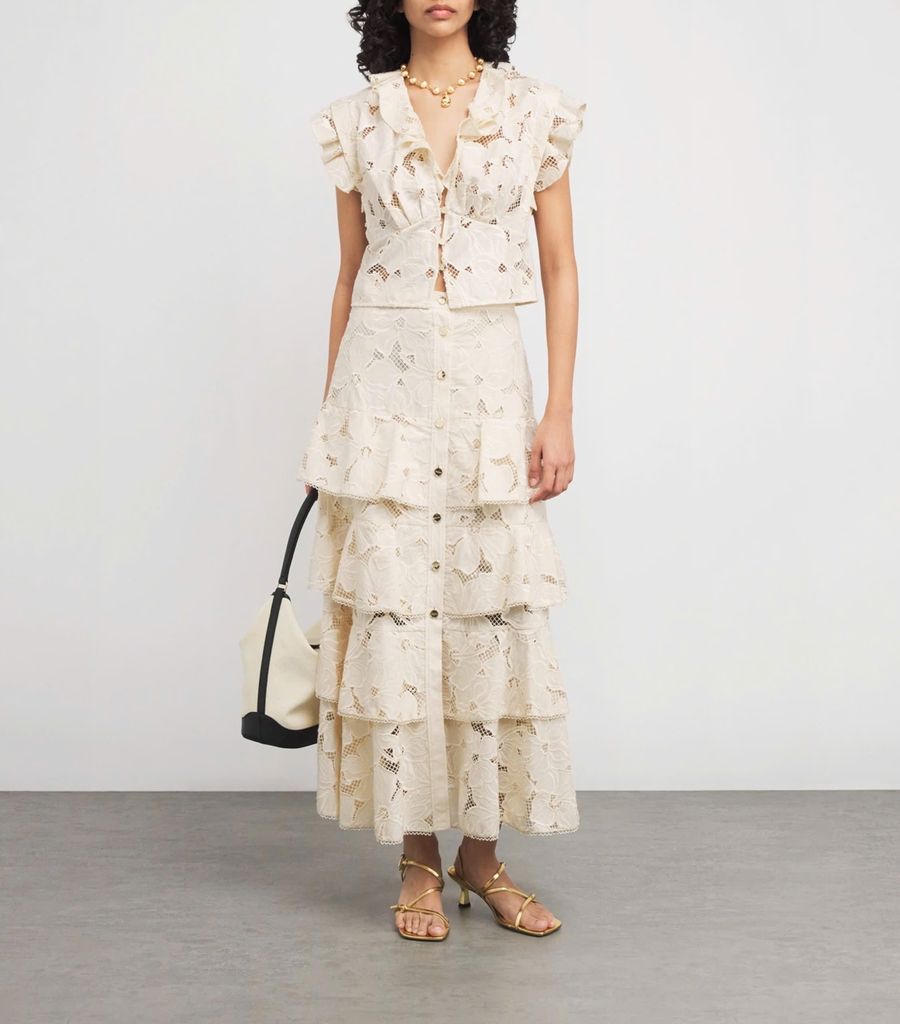 Set Sandro ren 3D màu nude Áo crop + Chân váy midi