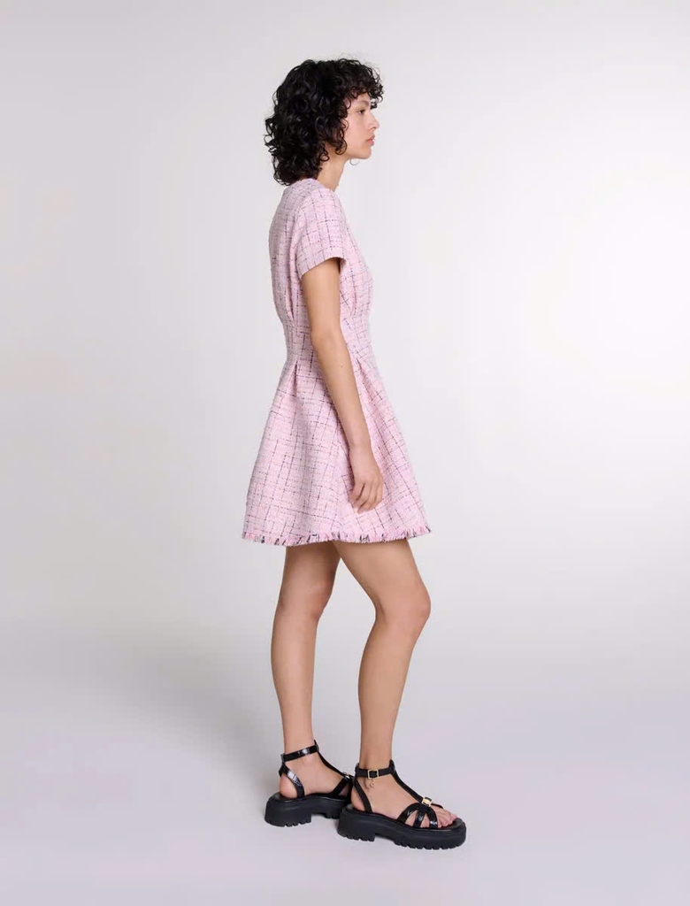 Đầm ngắn tweed ôm eo viền tua rua
