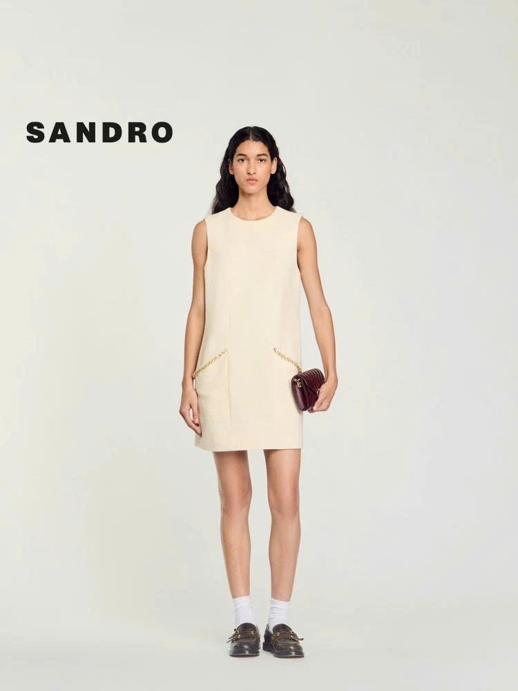 Váy Sandro dạ tweed sát nách 2  túi đính đá dáng A