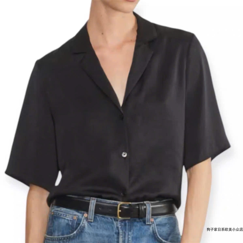Sơ mi cộc tay Pull Bear cổ đức