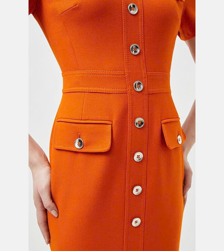 Váy Karen Millen màu cam dáng bút chì