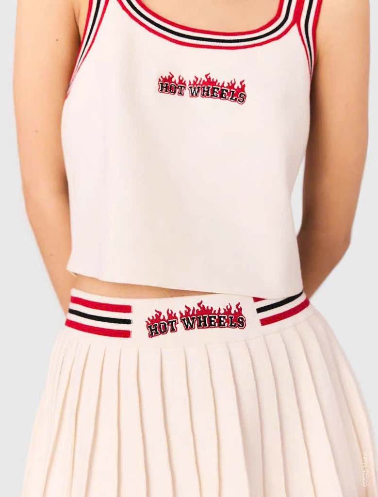 Áo crop top đan Hot Wheels