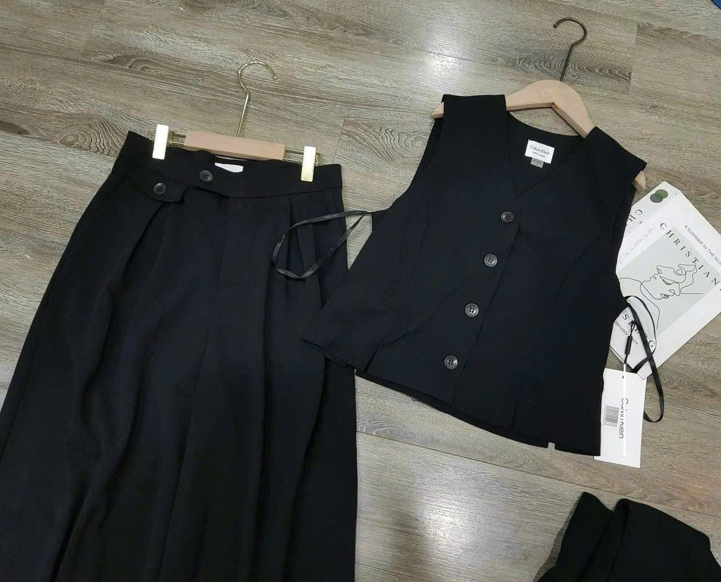 Set gile CK áo gile + chân váy midi dư xịn kèm belt da