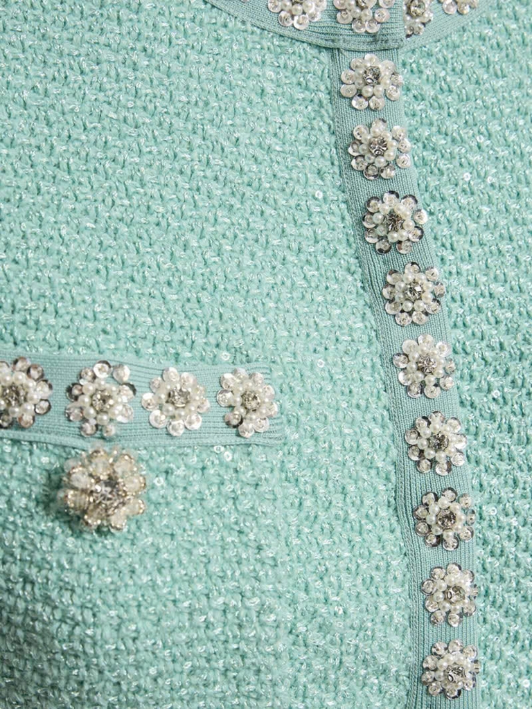 Váy ngắn thêu họa tiết tự họa Mint Knit