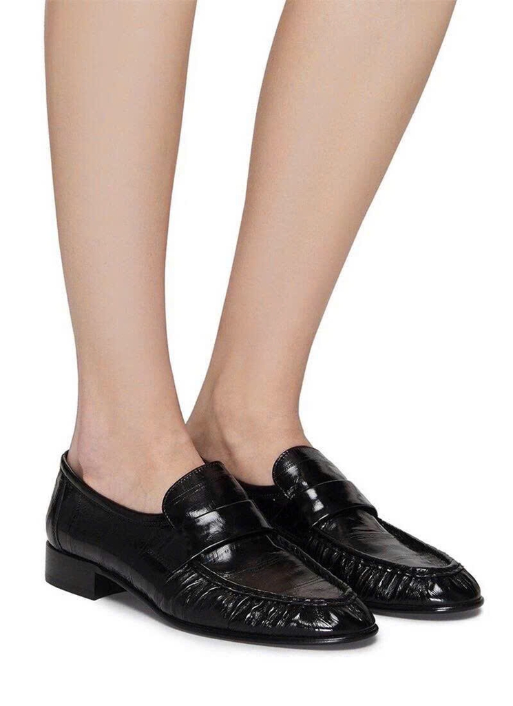 Giày THE ROW  loafer da cá sấu