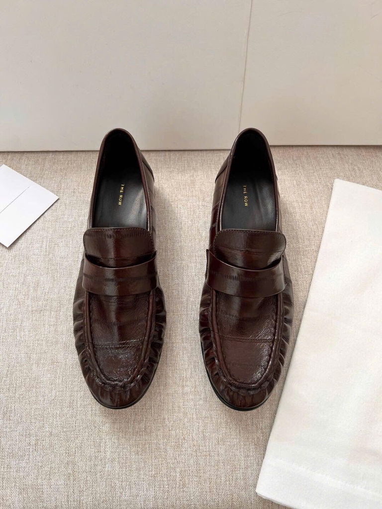 Giày THE ROW  loafer da cá sấu