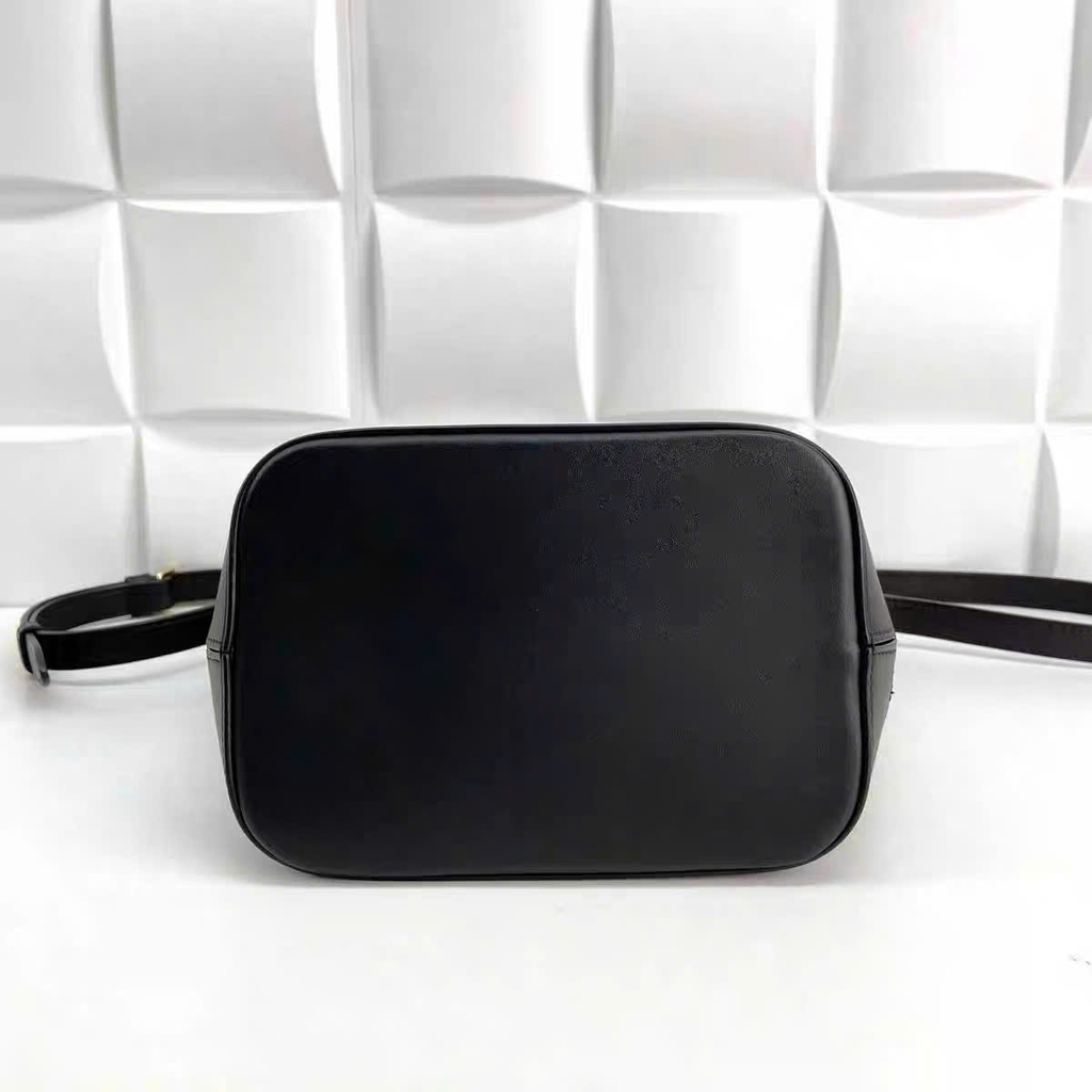 Túi bucket Celine