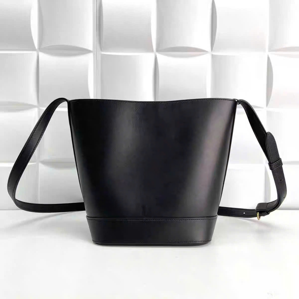 Túi bucket Celine