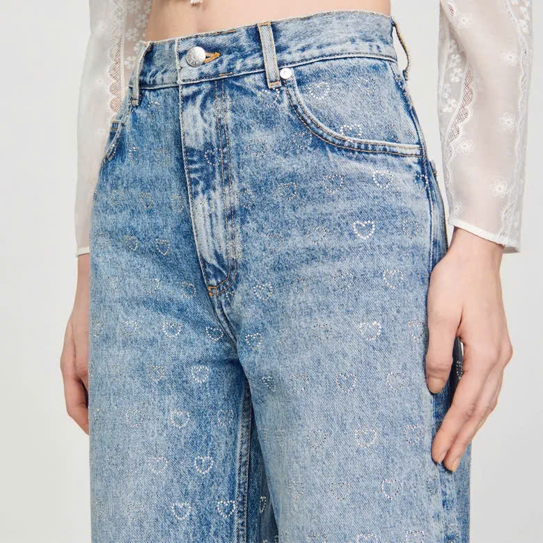 QUẦN JEANS ỐNG RỘNG IN TRÁI TIM