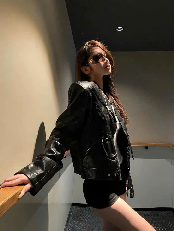 Kính MiuMiu 54YS gọng tràn viền