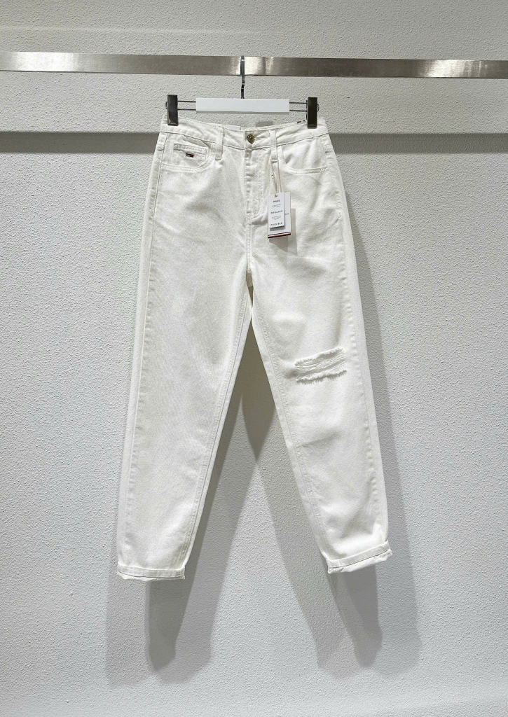 Quần baggy Tommy trắng rách gối dư xịn
