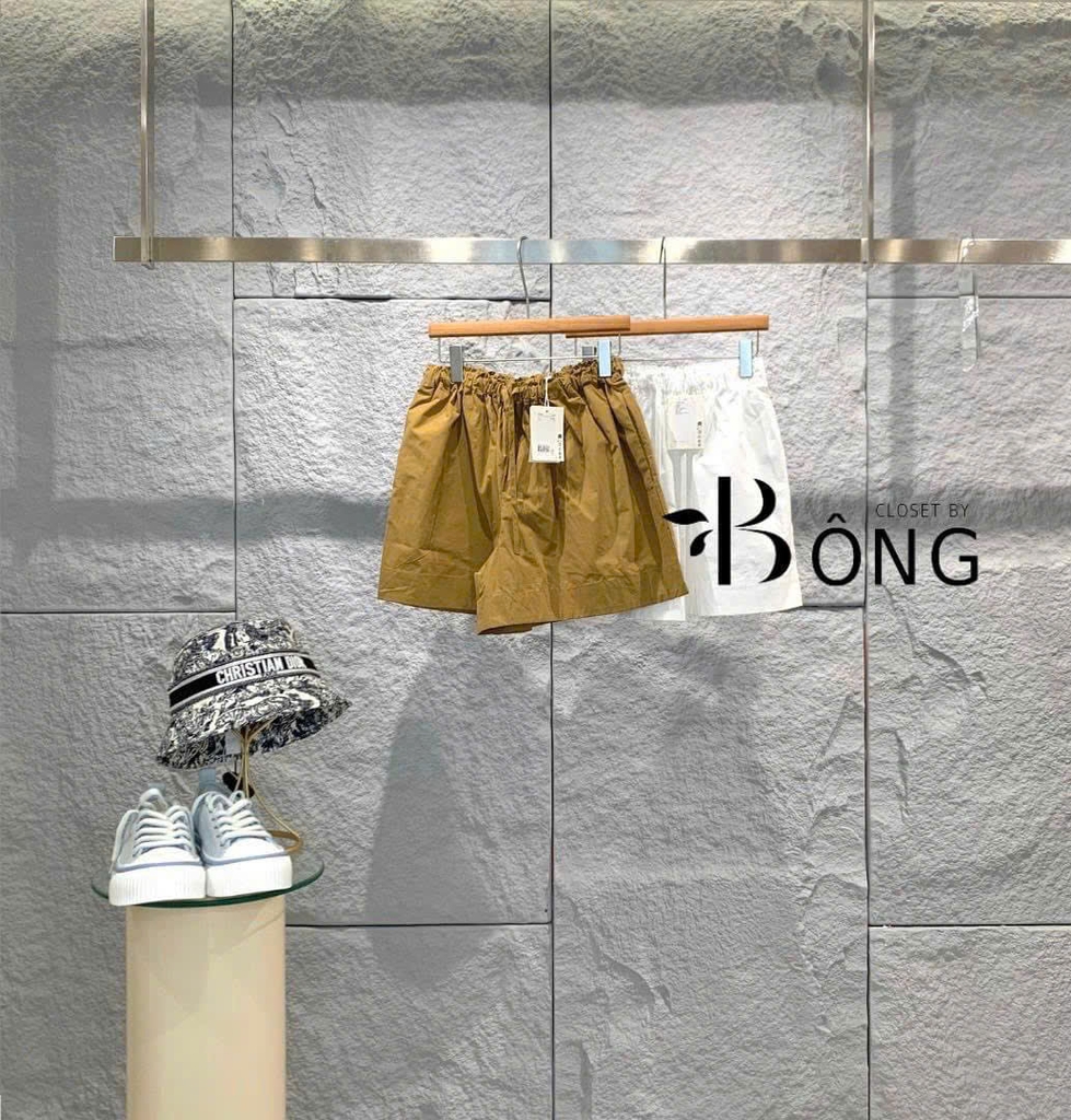 Quần short khaki COS dáng ngắn cạp chun
