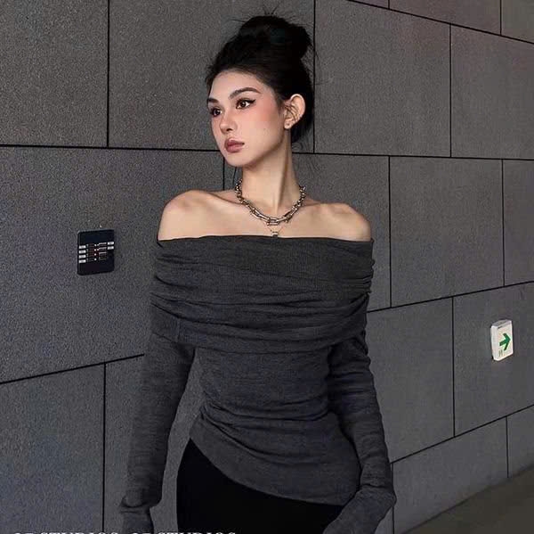 Áo thun Zara lệch vai nhún ngực