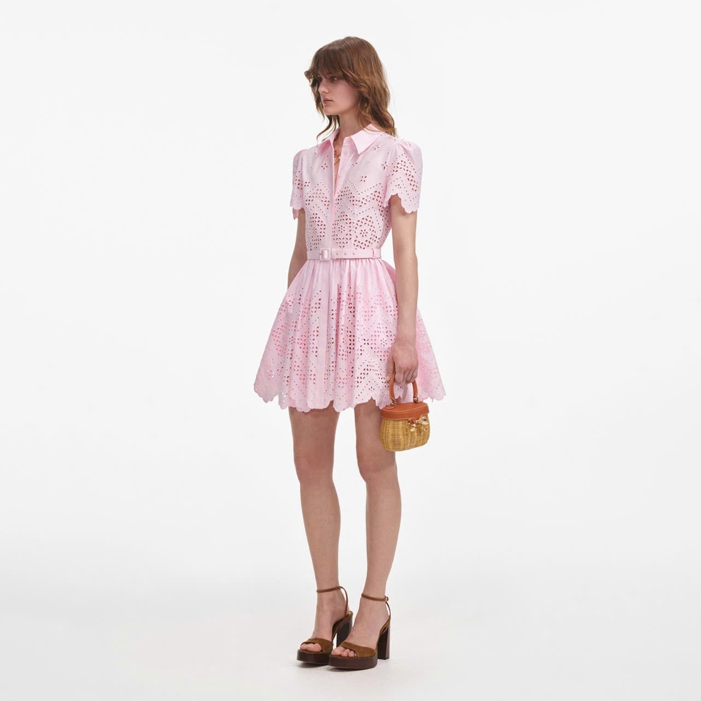 Váy ngắn thêu cotton màu hồng