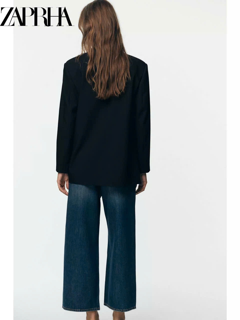 Blazer đen Zara 2 túi trước