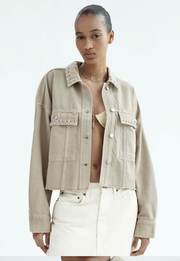 Jacket Zara khaki đinh tán