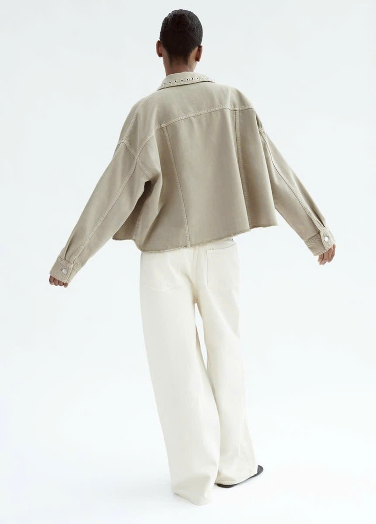 Jacket Zara khaki đinh tán
