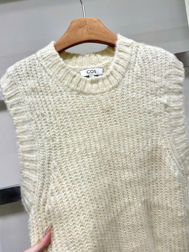 Áo len gile COS