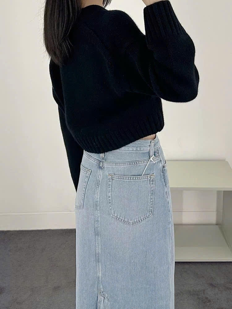 Cardigan COS khuy gỗ 2 màu dáng crop cổ V