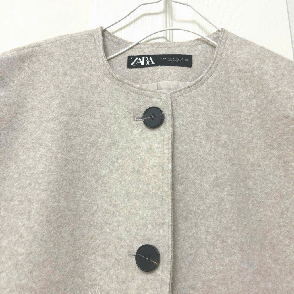 Gilet Zara dạ ép 2 túi trước dáng dài màu beirge