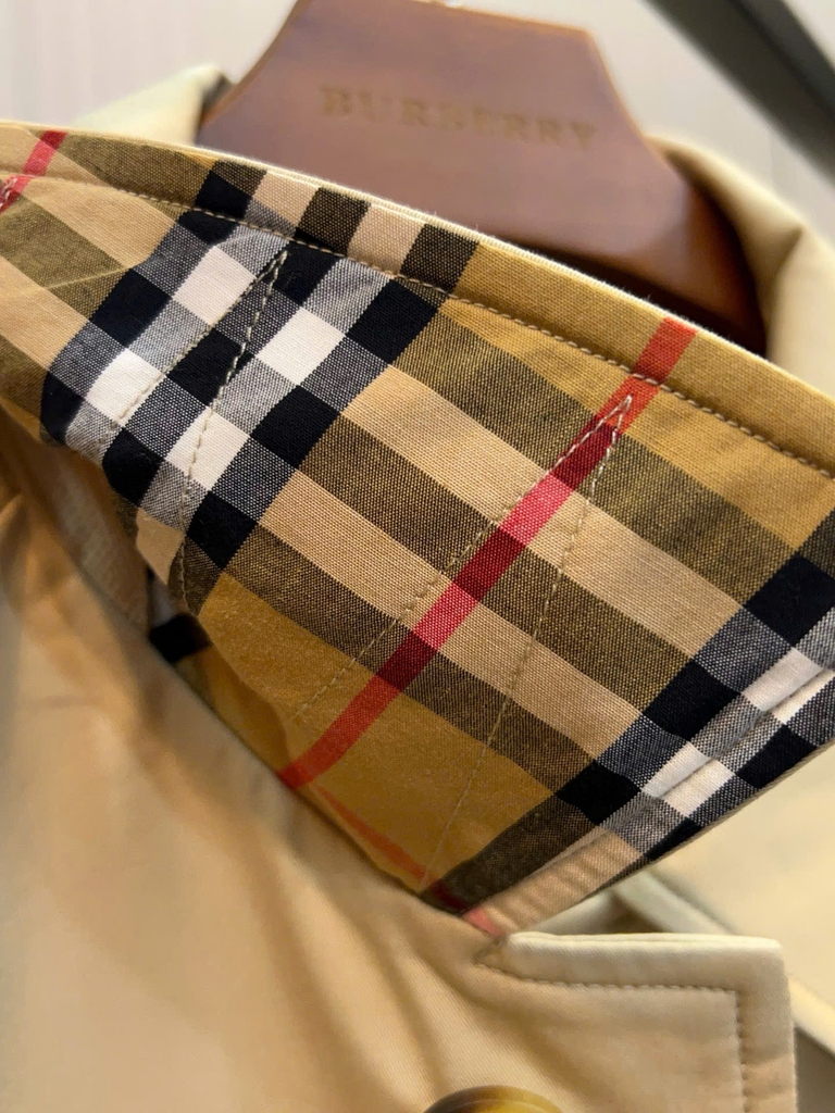 Măng tô BBR khaki cổ bẻ