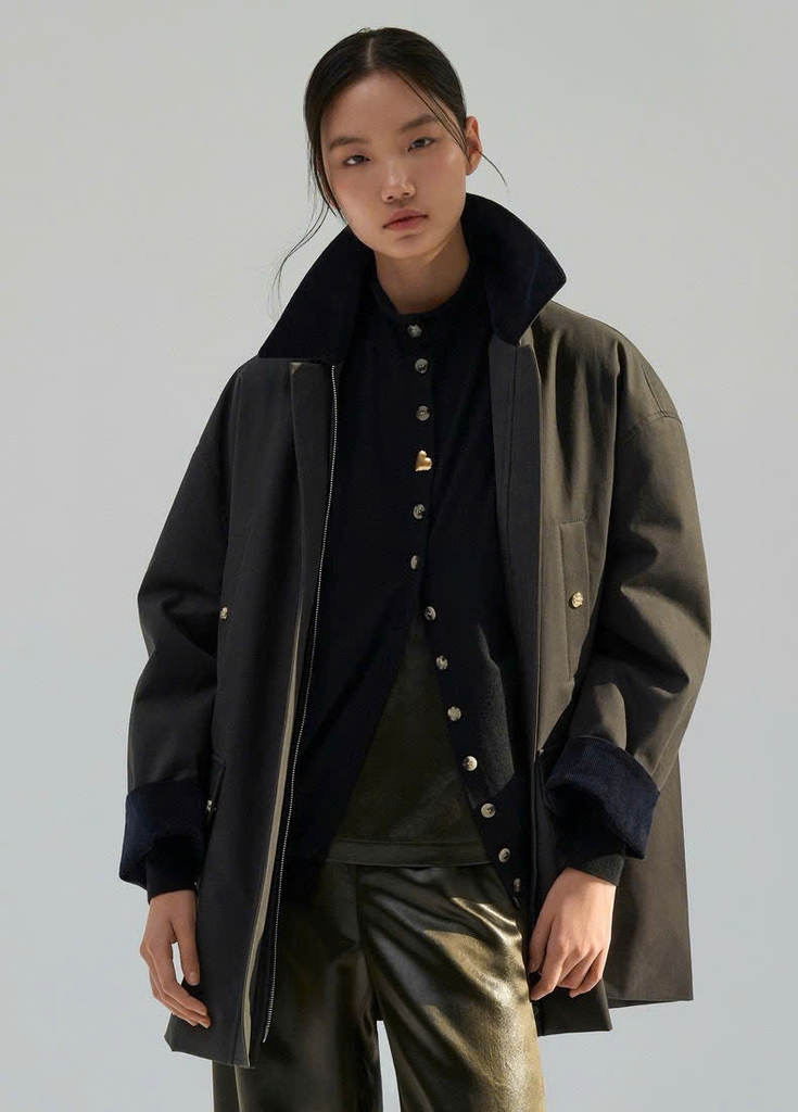 Jacket ERDOS đen dáng loose cổ đức navy khuy vàng