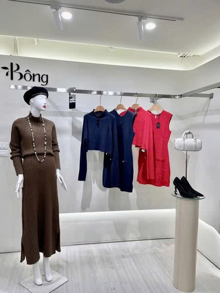 Váy len dệt kim Maje sát nách