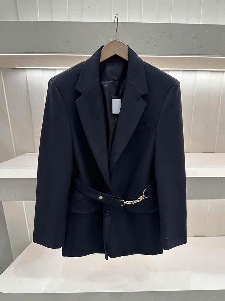 Blazer Maje đen 2 túi trước belt xích