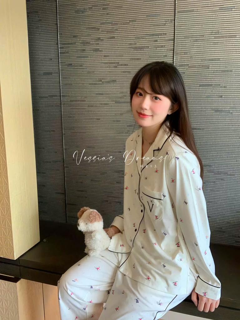 Set VICTORIA SECRET dạ nhung dài tay