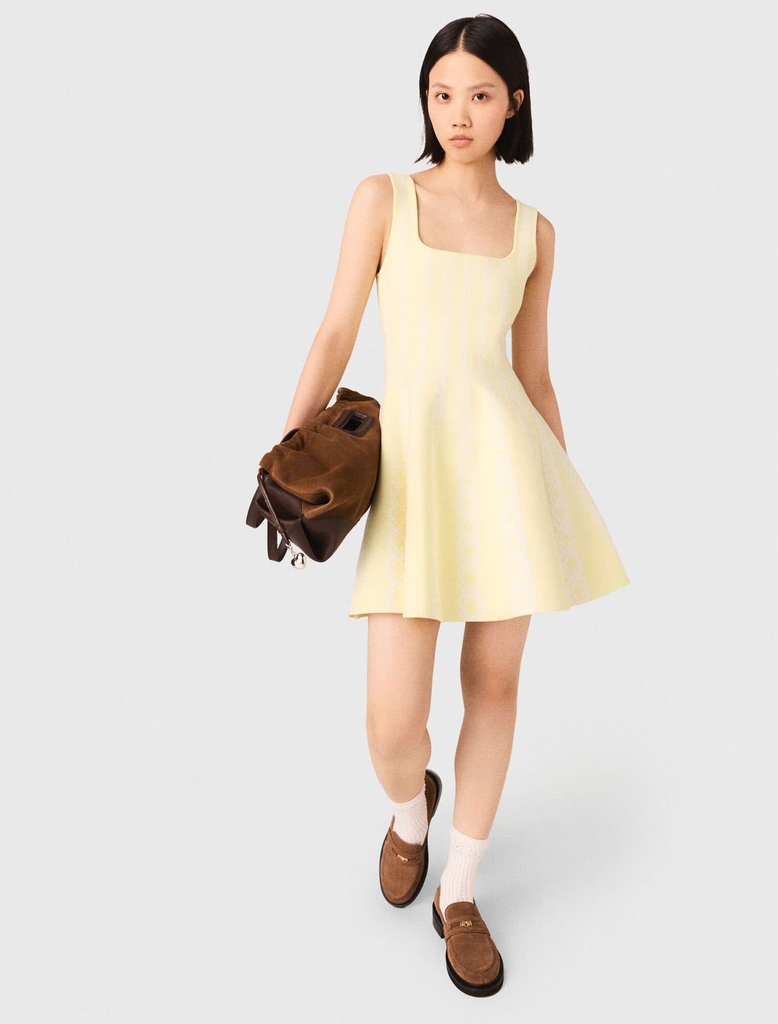 Váy ngắn dệt jacquard