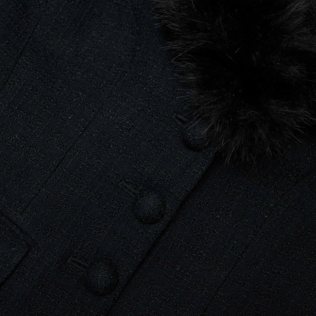 ÁO KHOÁC LÔNG THÚ MÀU ĐEN MAY ĐO THEO KIỂU BOUCLE