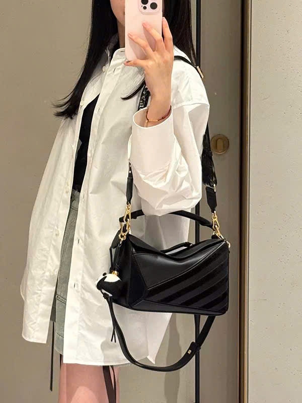 Túi LOEWE PUZZLE suede bad medium