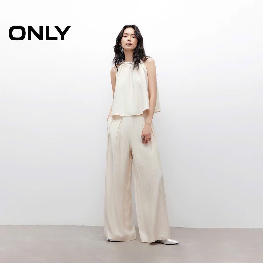 Top lụa ONLY cổ yếm xoắn thừng 2 màu