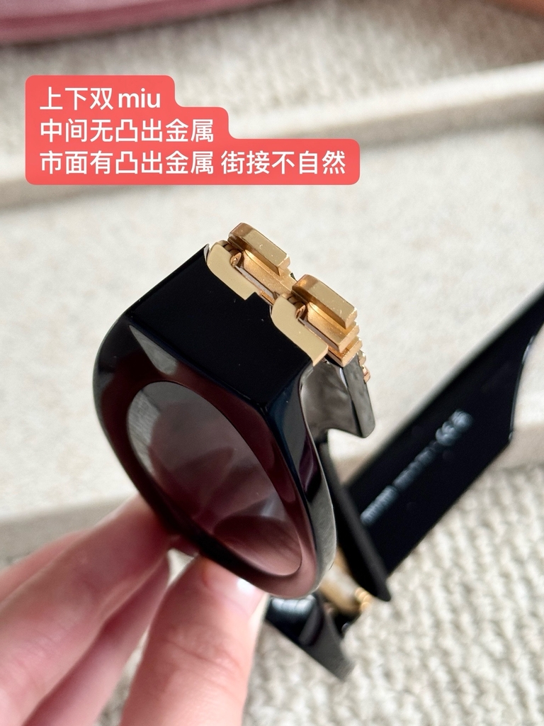 Kính Miumiu OMU 110S