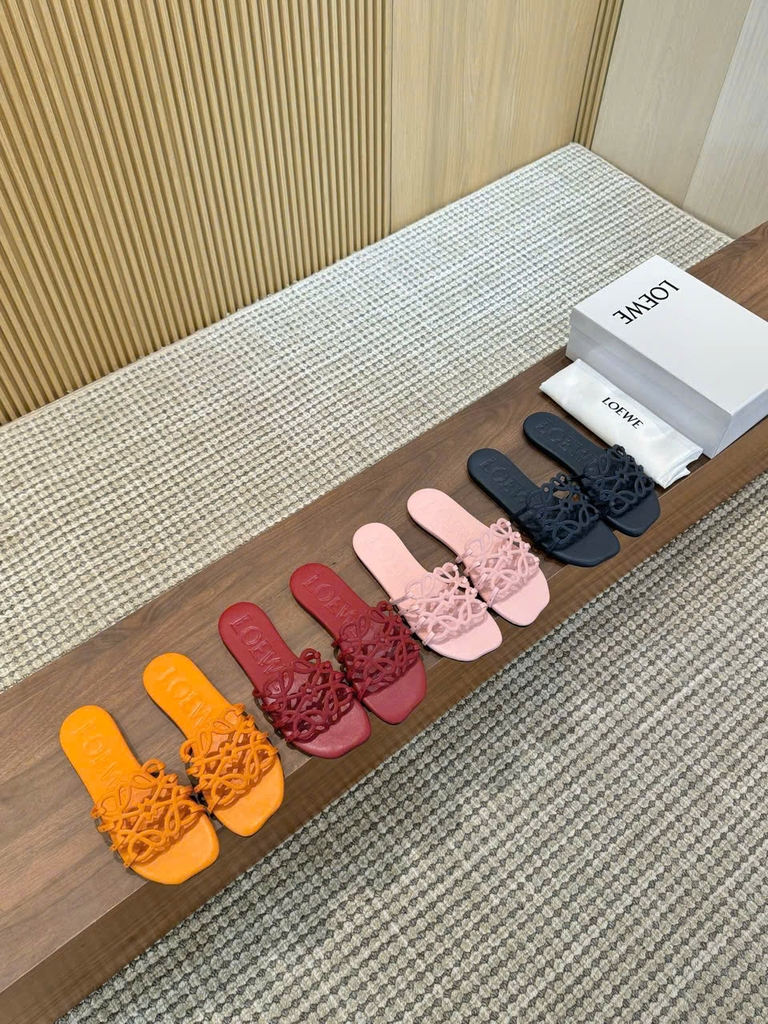 Dép bệt LOEWE (bản hàng xuất 2 màu)