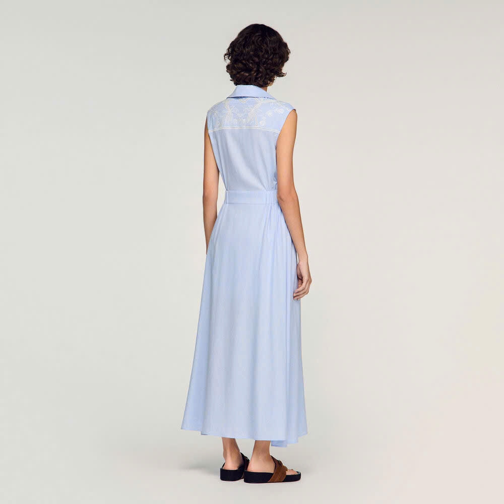 VÁY MAXI BẰNG VẢI LANH THÊU