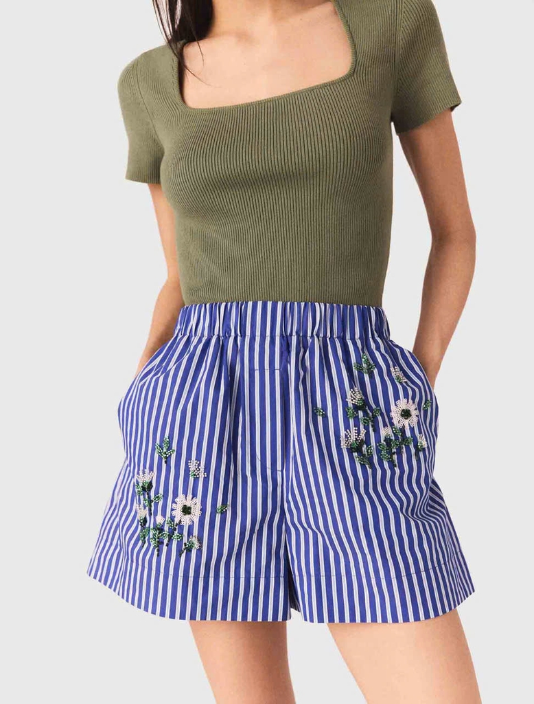 Quần short cotton kẻ sọc thêu