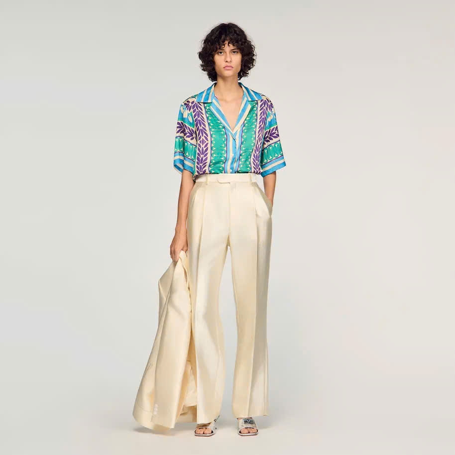 Áo sơ mi in hoạ tiết floral