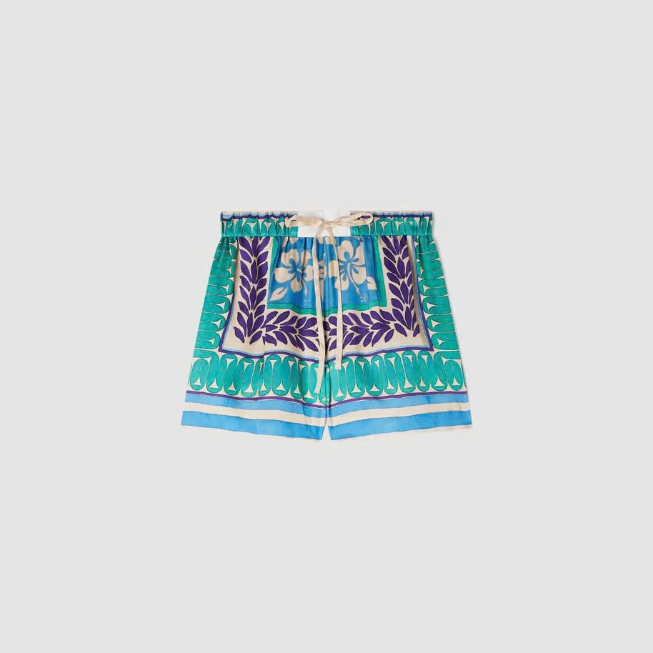 Quần short in hoạ tiết floral
