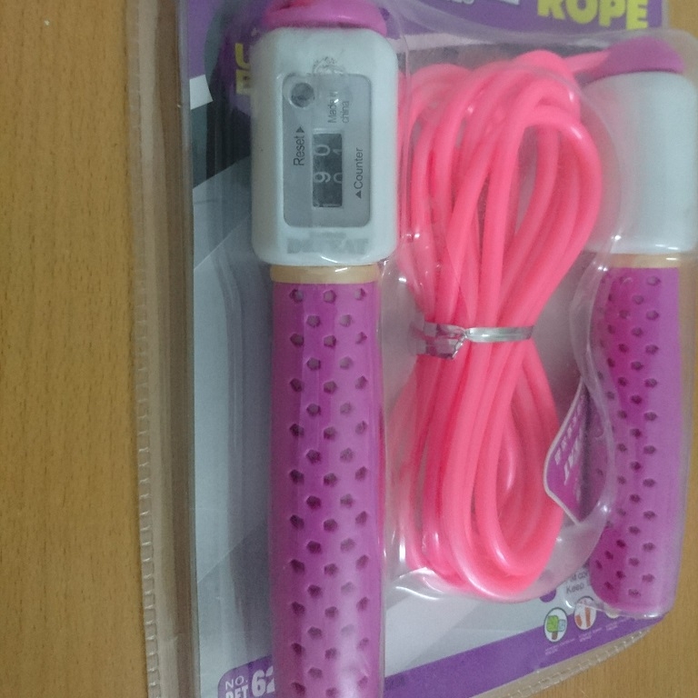 Dây nhảy đếm vòng DEFEAT