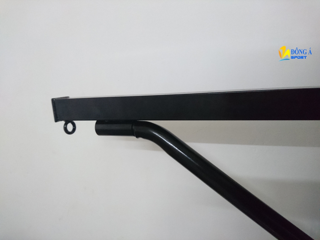 Giá treo bao cát đấm bốc