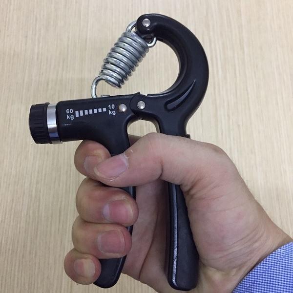 Kìm bóp tay có lò xo điều chỉnh lực