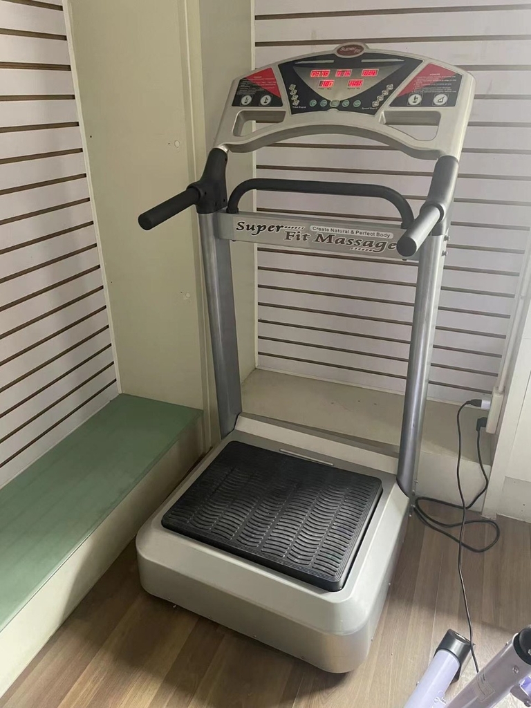 Máy Rung Toàn Thân Massage Super Fit