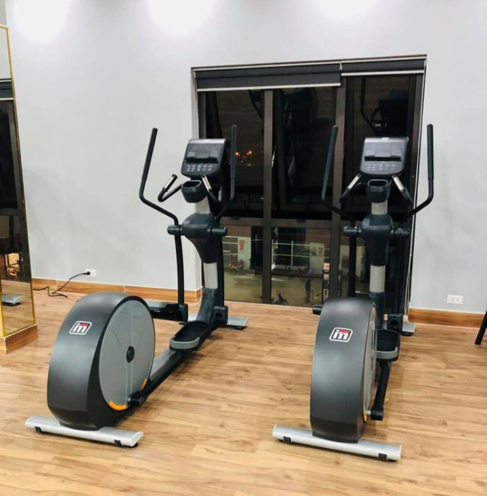 Máy tập toàn thân Impulse RE500 Elliptical